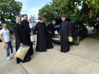 Sprijin pentru Centrul pentru Persoane V�rstnice din Racovița